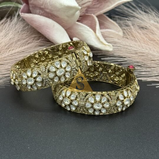 Moissanite Kangan