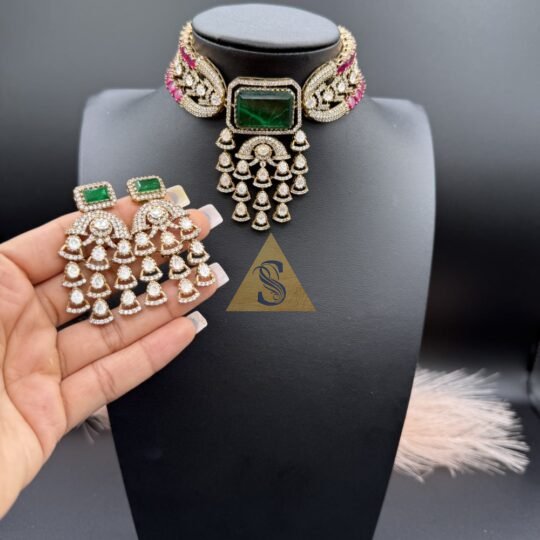Sabrina Choker