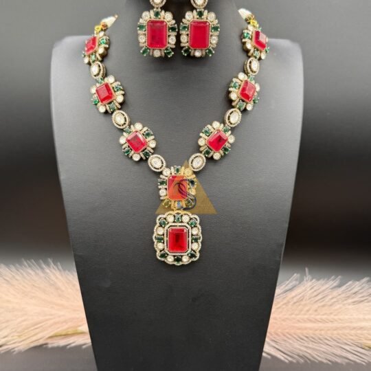 Aisha Necklace