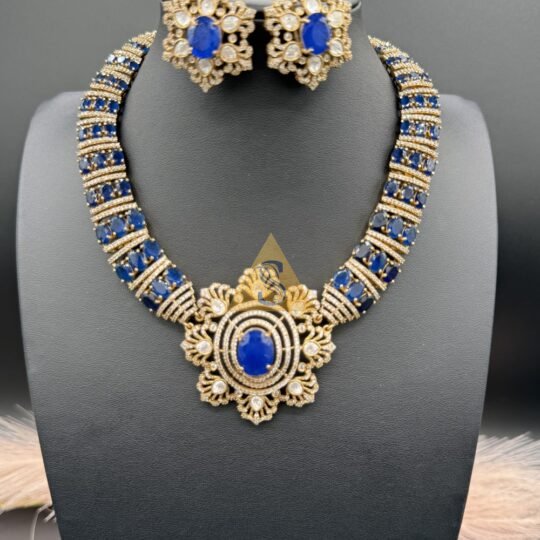 Maya Necklace