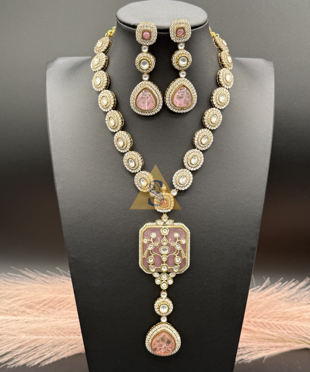 Nyra Necklace - Image 3